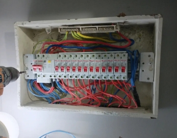 水电维修师傅电话